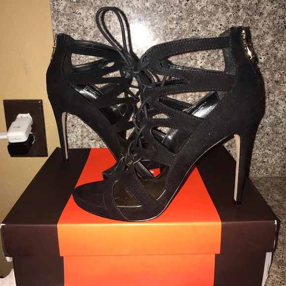 G by Guess Black Strappy Heels - Picture 1 of 3